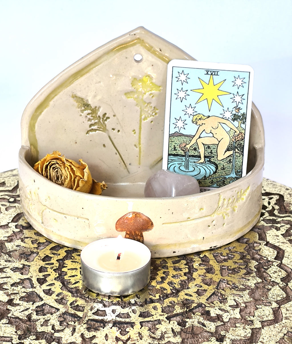 Ofrenda - Wandaltar in weiß